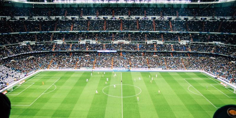 世界杯比赛用球官方发布会 - 全新设计足球亮相